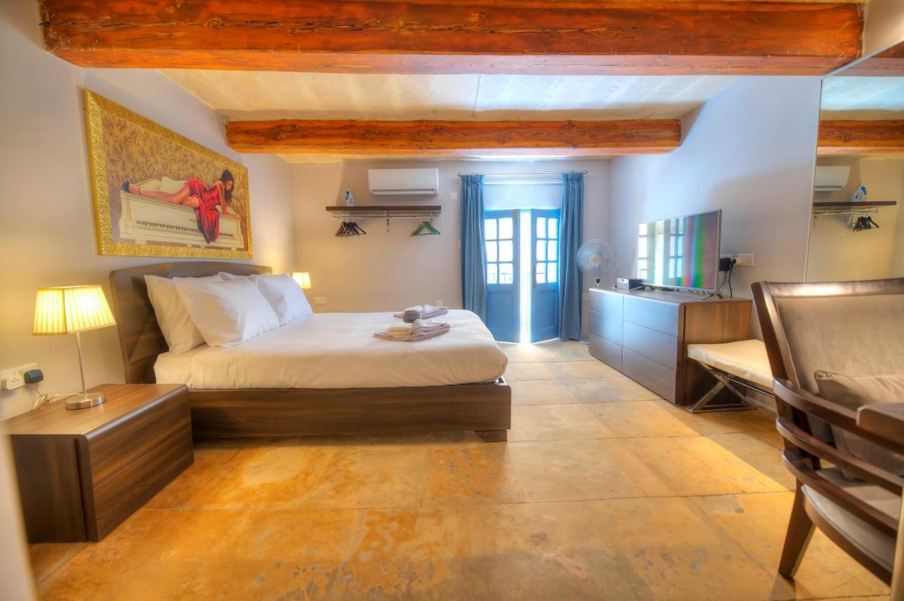 Romantic&historical Maisonette In The Center Of Mbal1-1