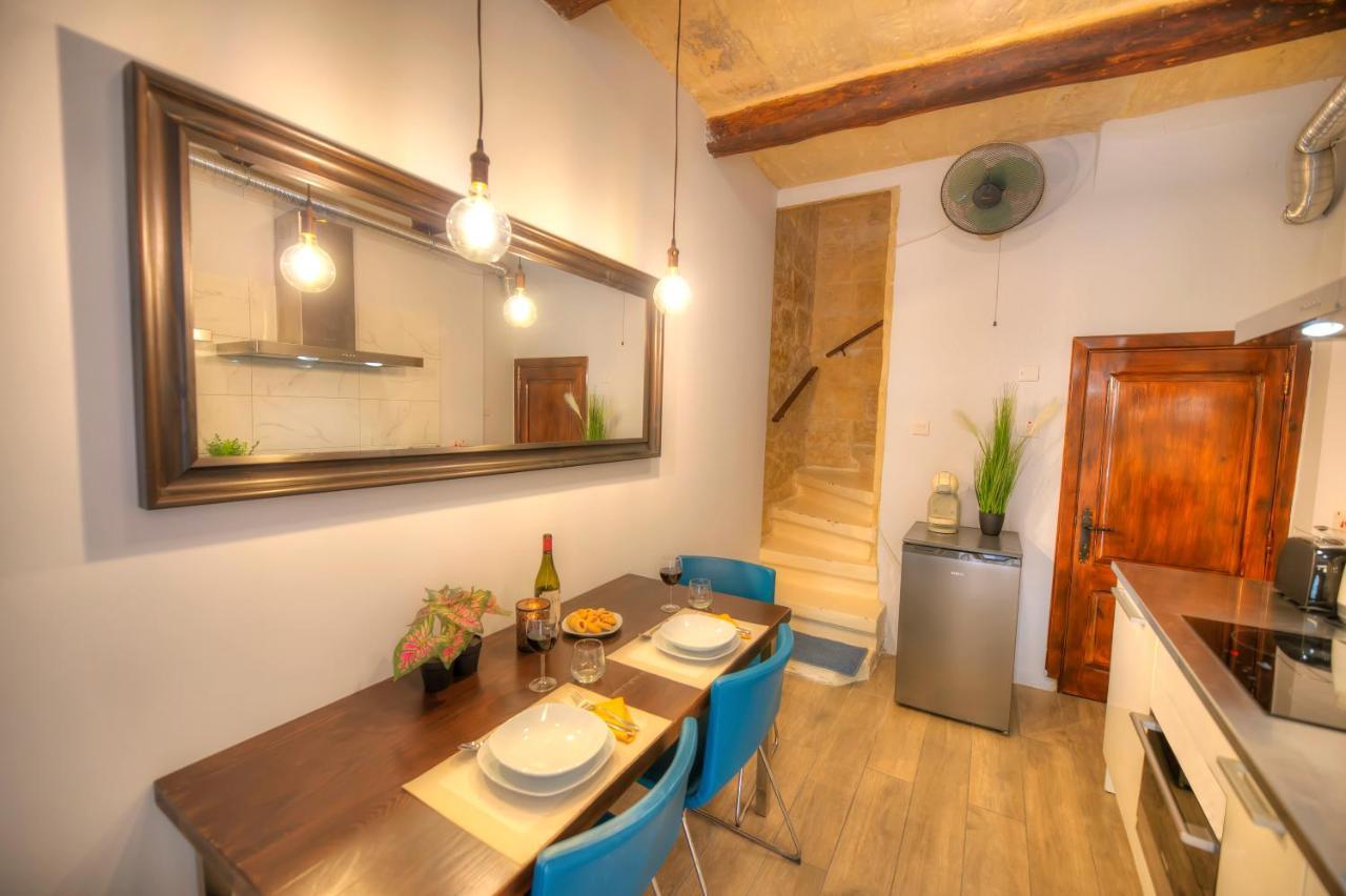 Romantic&historical Maisonette In The Center Of Mbal1-1 * La Valletta